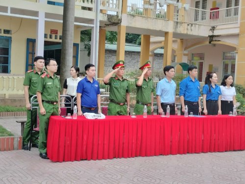 đại biểu.jpg